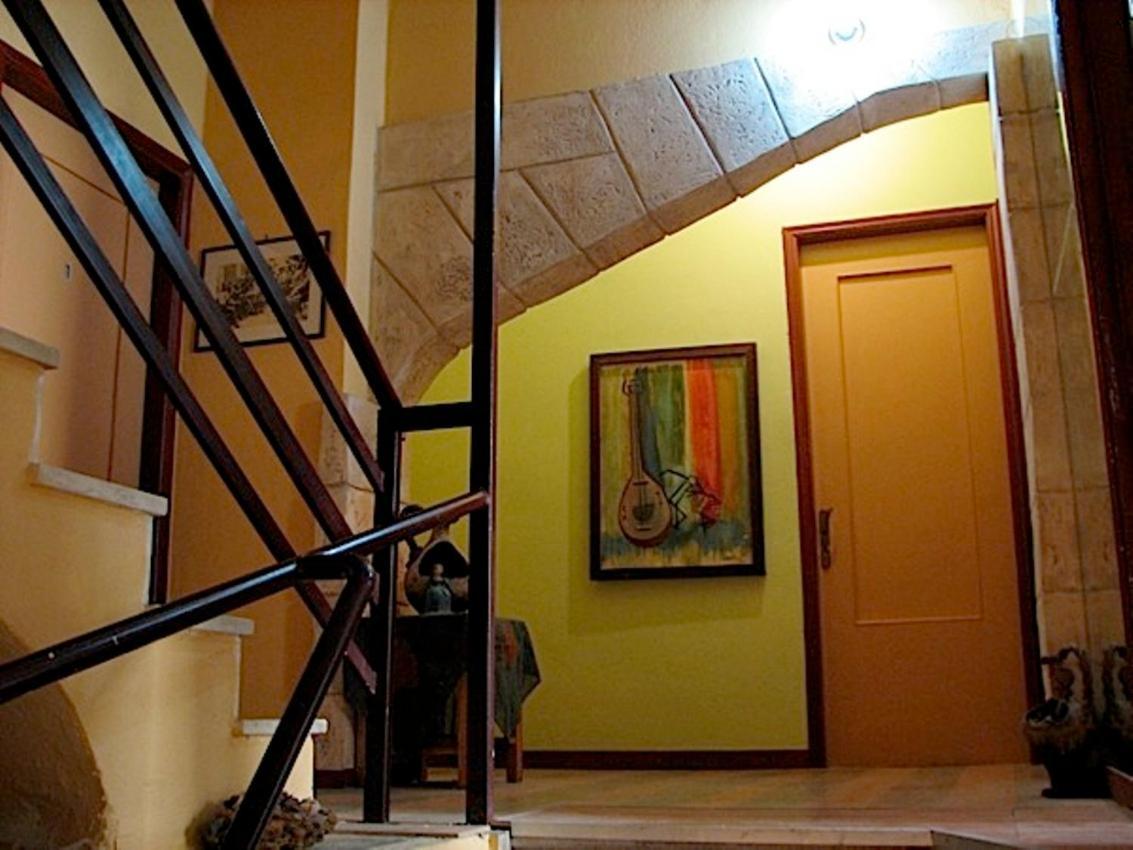 Earini Rooms And Apartments خانيا المظهر الخارجي الصورة